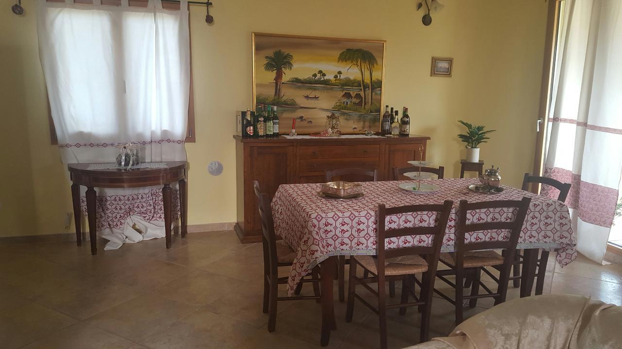 Villa Renzo E Lucia Sant Isidoro  Dış mekan fotoğraf