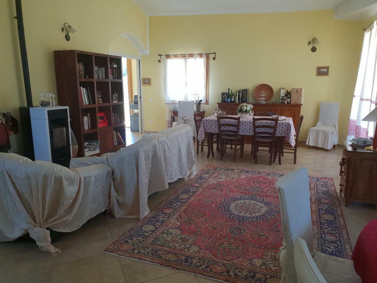 Villa Renzo E Lucia Sant Isidoro  Dış mekan fotoğraf